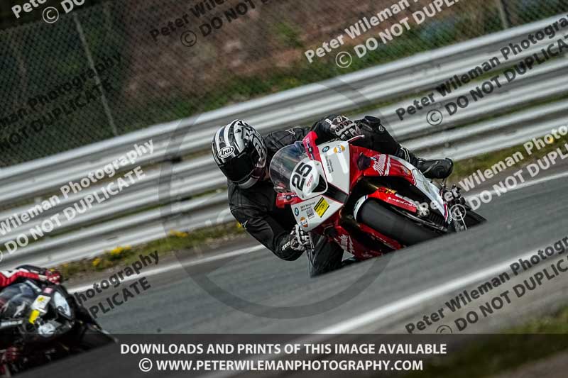 anglesey;brands hatch;cadwell park;croft;donington park;enduro digital images;event digital images;eventdigitalimages;mallory;no limits;oulton park;peter wileman photography;racing digital images;silverstone;snetterton;trackday digital images;trackday photos;vmcc banbury run;welsh 2 day enduro
